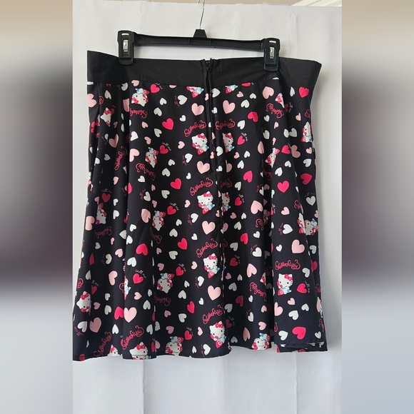 Hello Kitty x Unique Vintage‎ Call Me Love Flair Skirt Size 1x - Picture 5 of 8